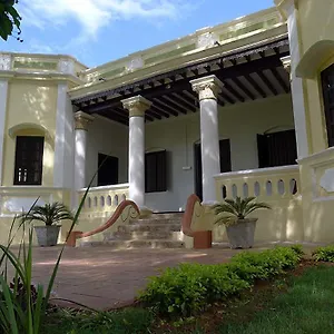La , Mysore India